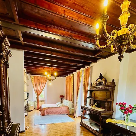 公寓 Oleandra With Garden&swimming Pool