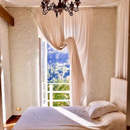Oleandra With Garden&swimming Pool Apartman
